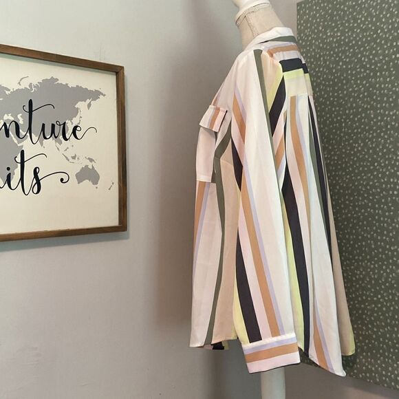 EVRI Neutral Chic Striped Long Sleeve Button Down Blouse Size 0X New with Tags - Picture 4 of 10